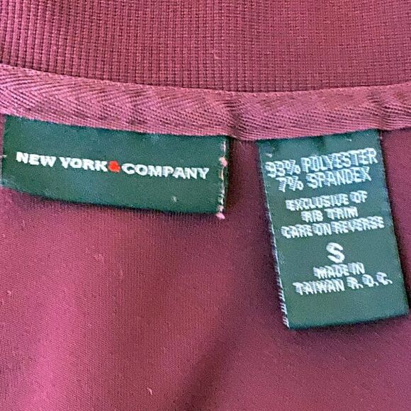 New York & Co Track Jacket Size Small Performance Wear Workout Burgundy - Picture 6 of 7